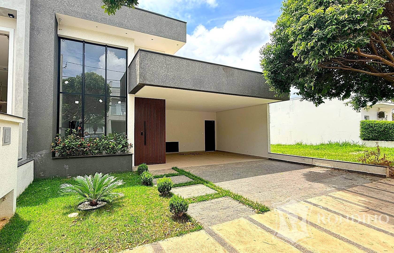 #RR438 - Casa em condomínio para Venda em Sorocaba - SP