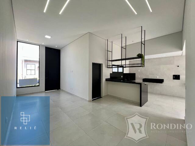 #RR975 - Casa em condomínio para Venda em Sorocaba - SP