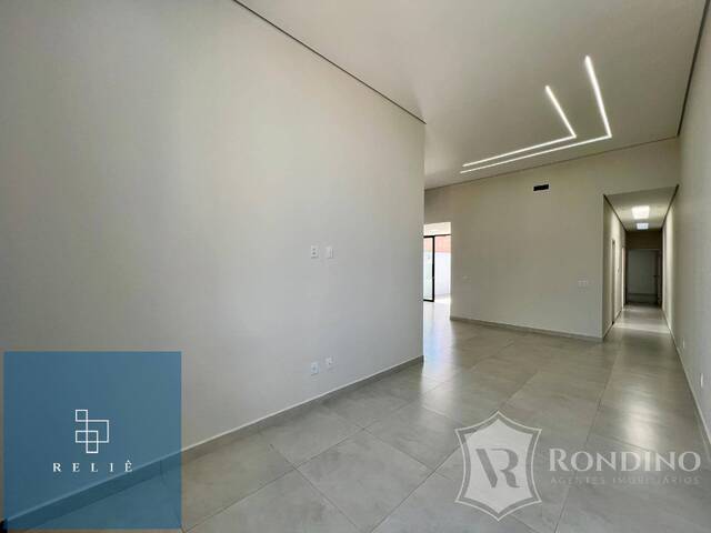 #RR975 - Casa em condomínio para Venda em Sorocaba - SP